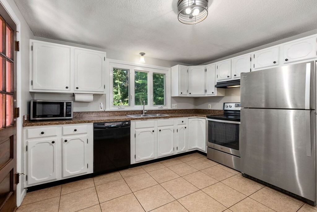 Property Photo:  46 Kittredge Drive  MA 01085 