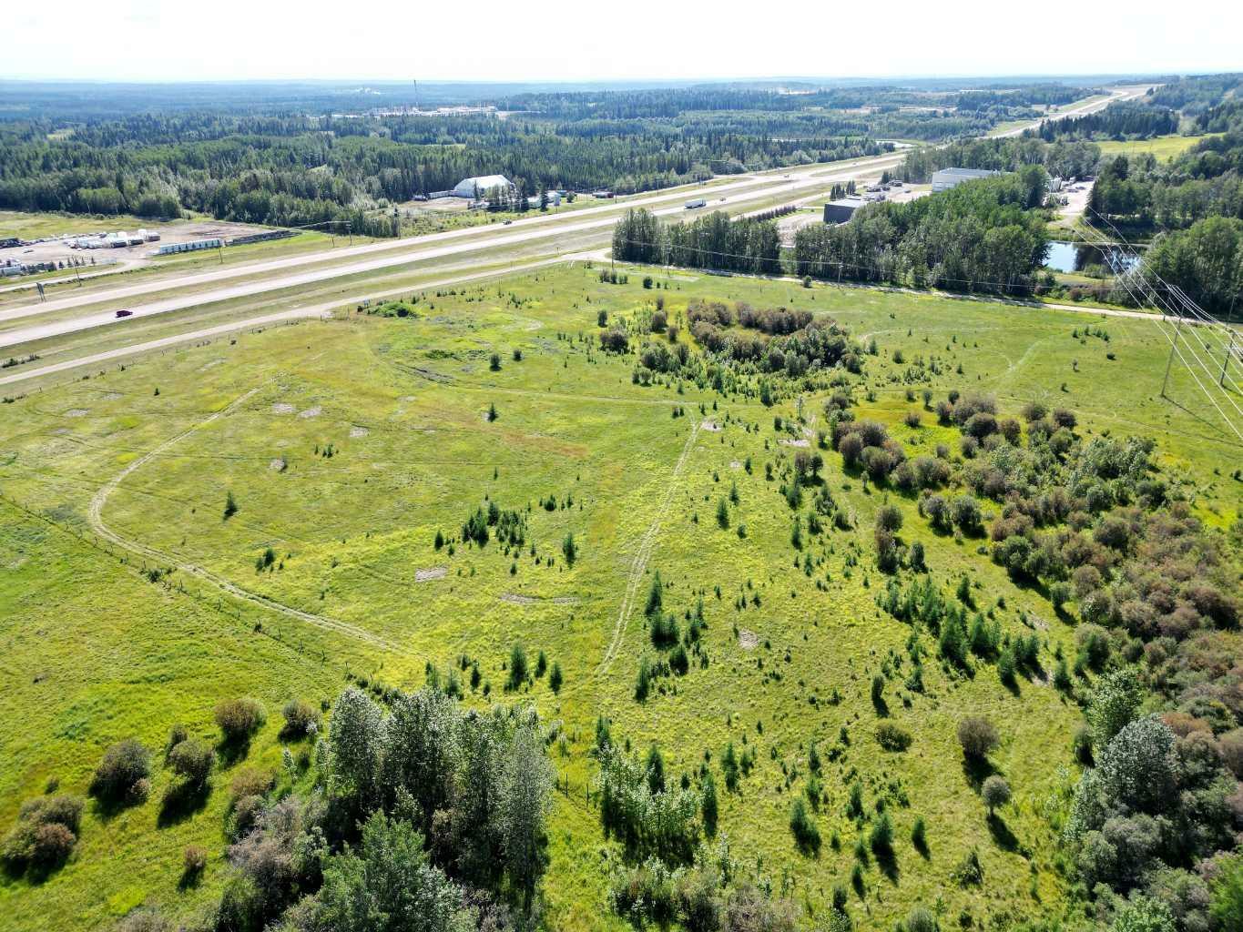 Property Photo: 18032 Township Road 532A AB T7E 1V6