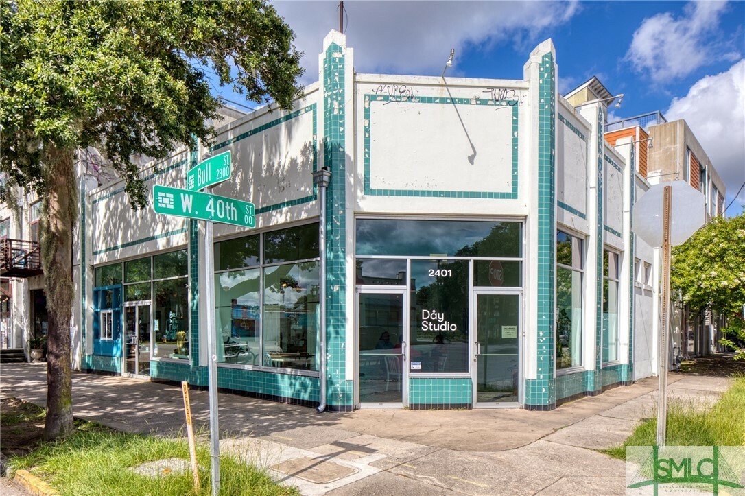Property Photo: 2401 Bull Street GA 31401