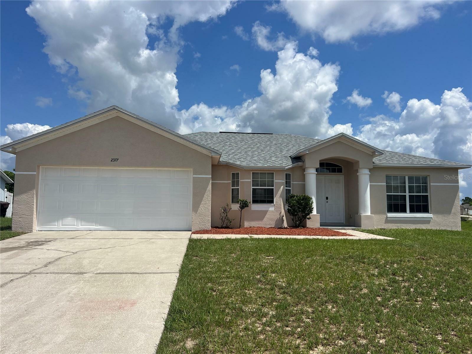 Property Photo:  2377 Sunset Pointe Drive  FL 33898 