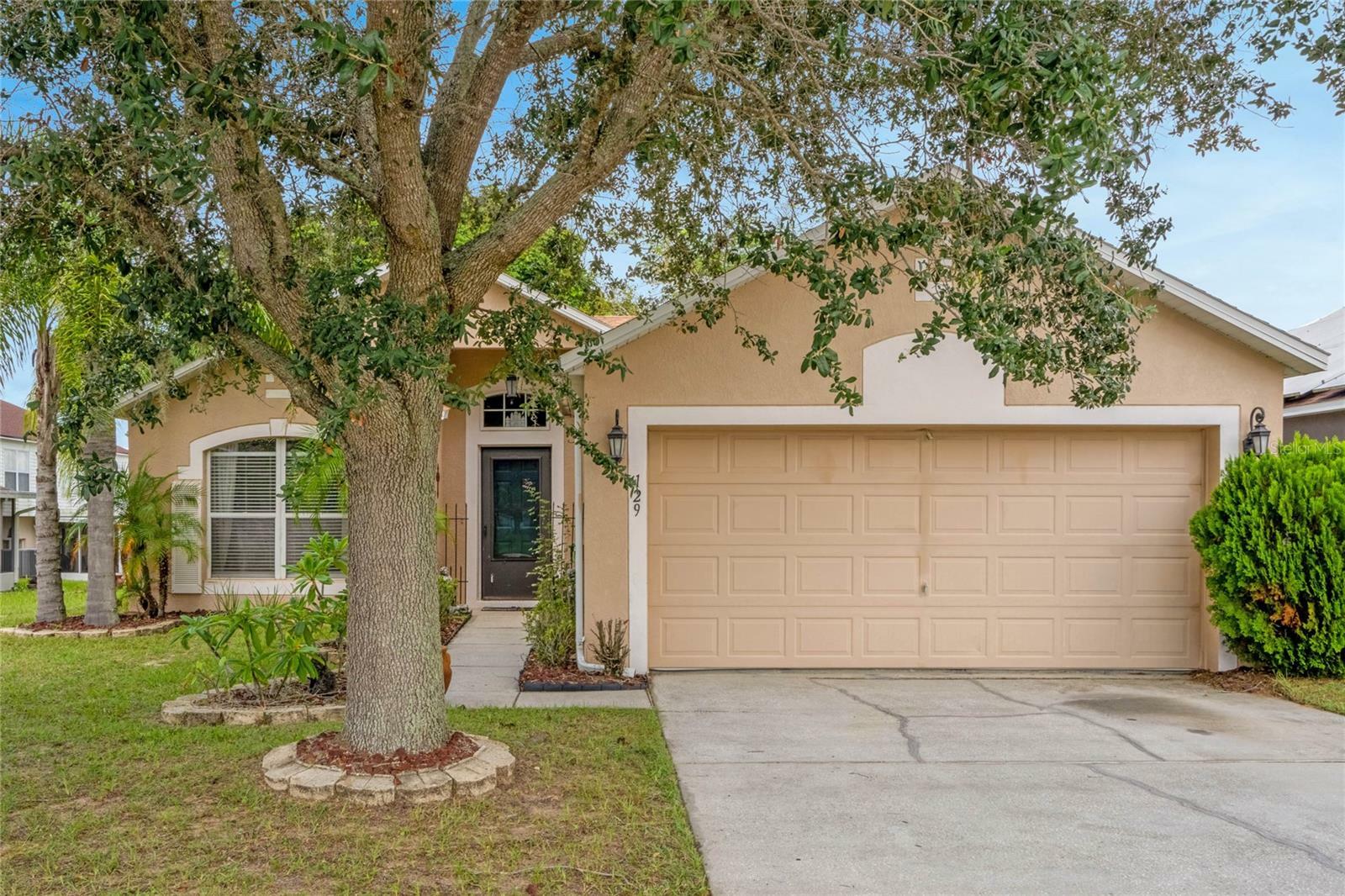 Property Photo:  129 Milford Street  FL 33897 