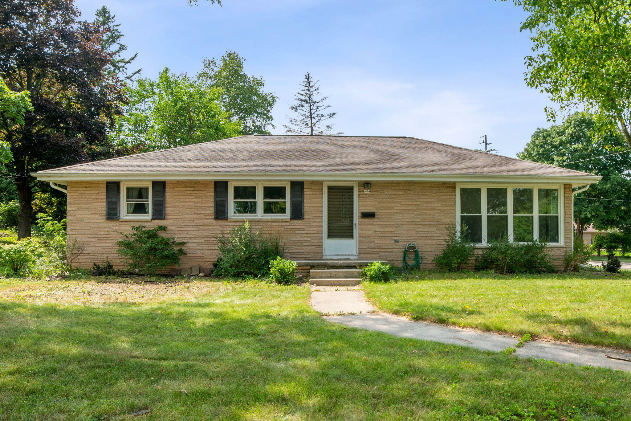 Property Photo:  604 S 14th Ave  WI 53095 