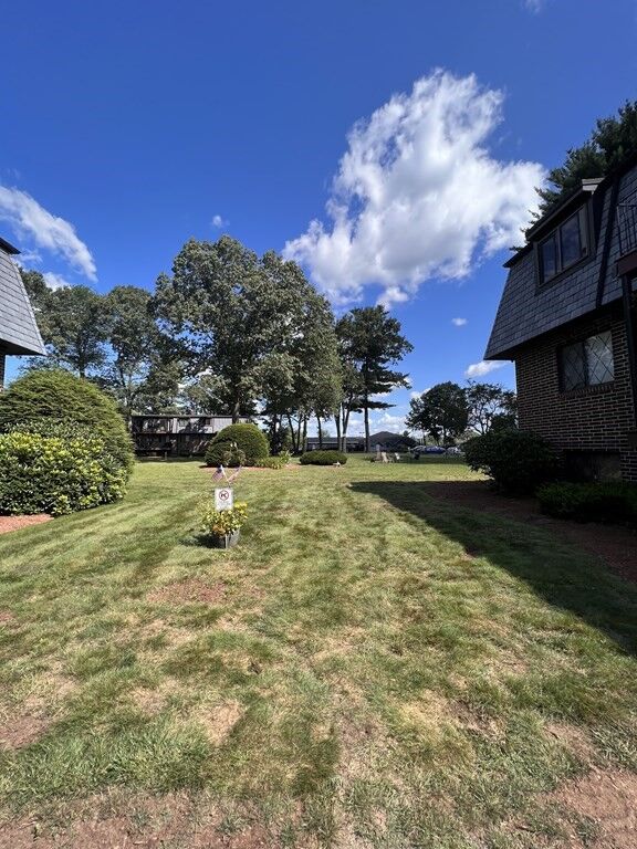 Property Photo: 42 Main St 4 MA 01864