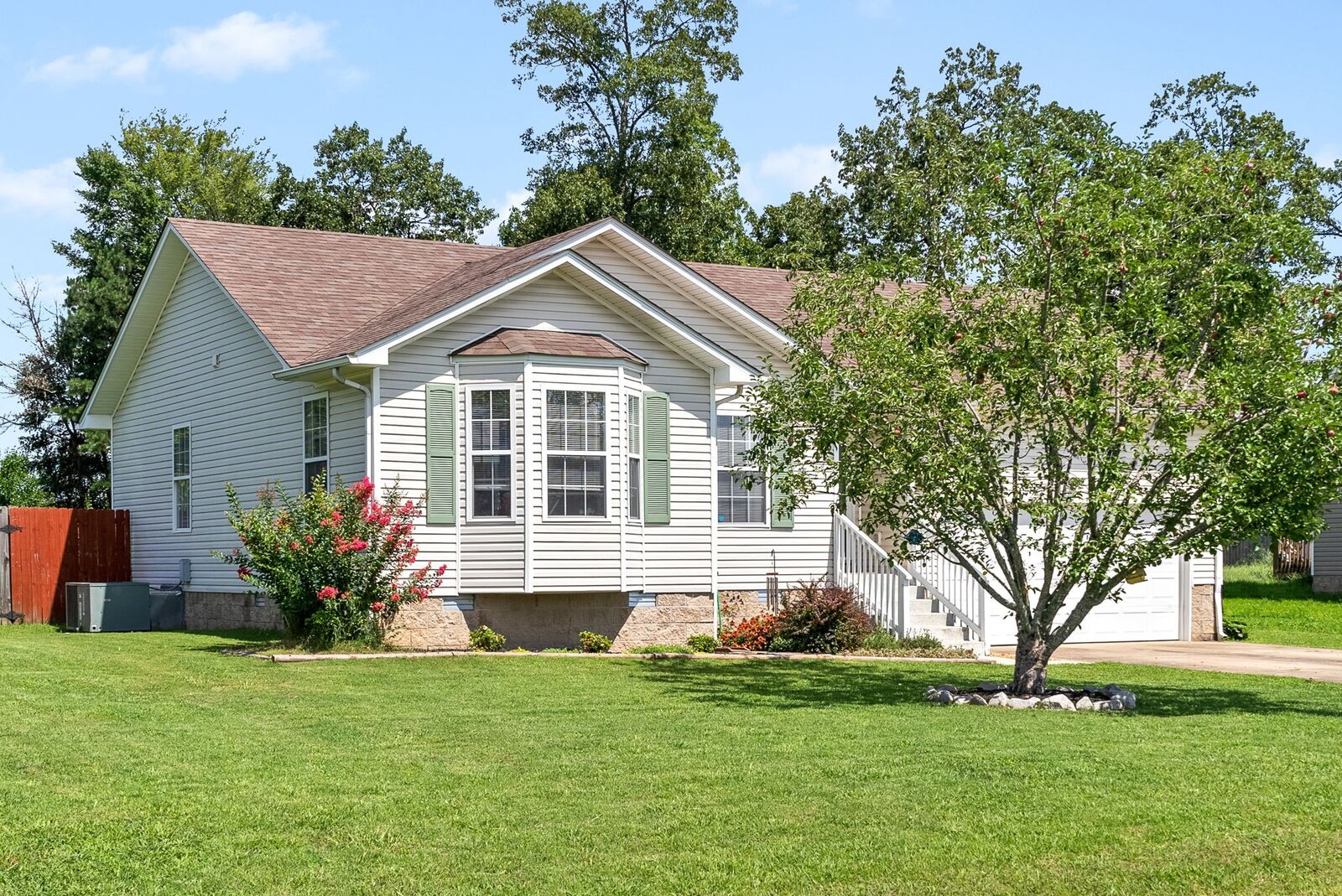 Property Photo: 11240 Bell Station Rd KY 42262