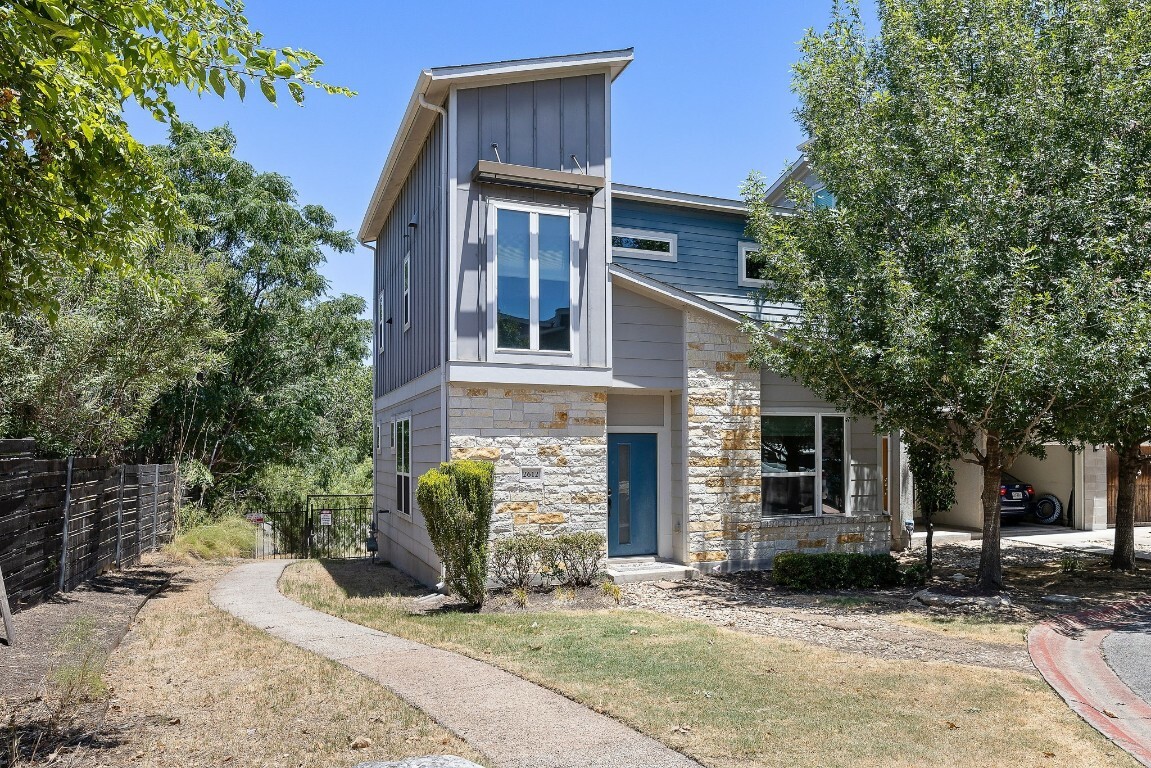 Property Photo: 2612 Witsome Loop 56C TX 78741