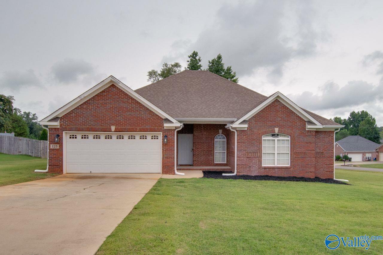 Property Photo:  125 Bucks Pocket Drive  AL 35761 