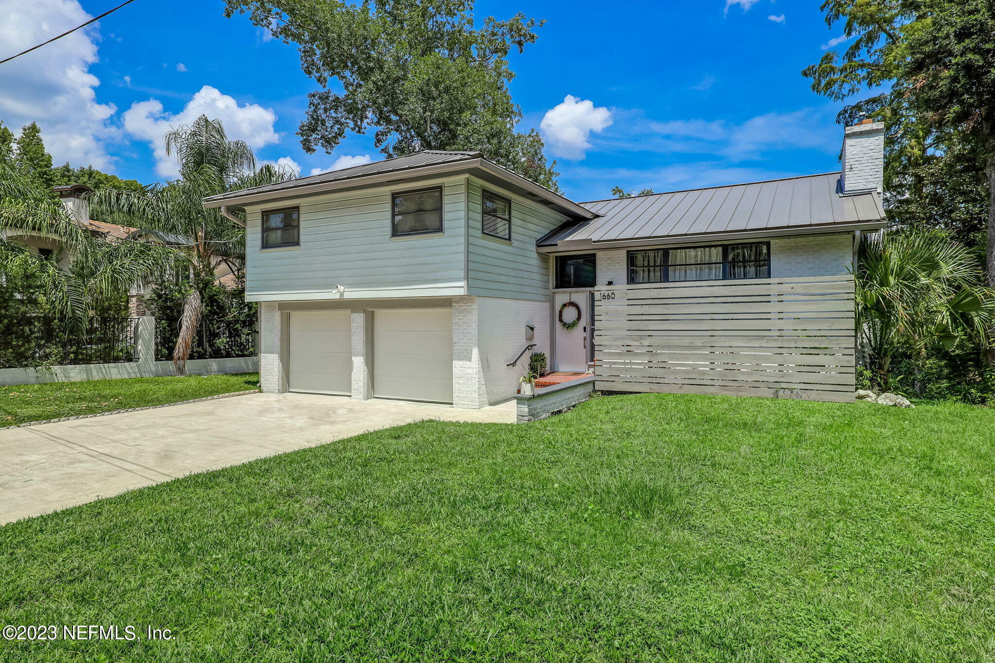 Property Photo:  1660 Shirl Lane  FL 32207 