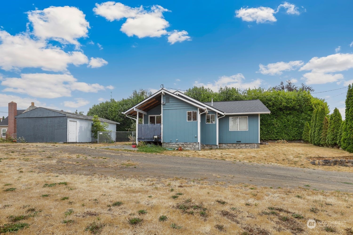 Property Photo:  4116 W M Street  WA 98312 