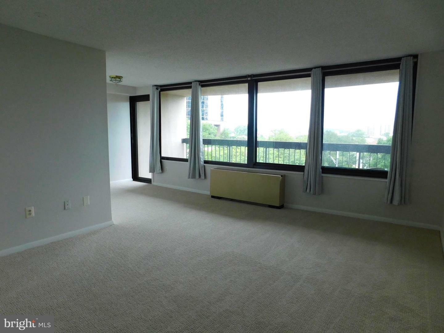 Property Photo:  3701 S George Mason Drive 708N  VA 22041 