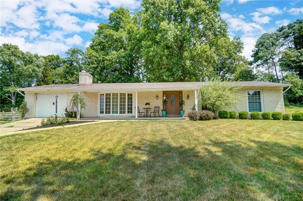 Property Photo: 6770 Kildare Drive OH 45233