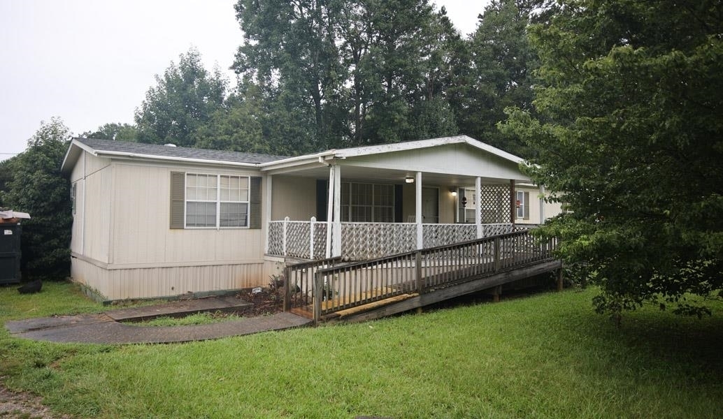 Property Photo:  2048 Hwy 145  GA 30538 