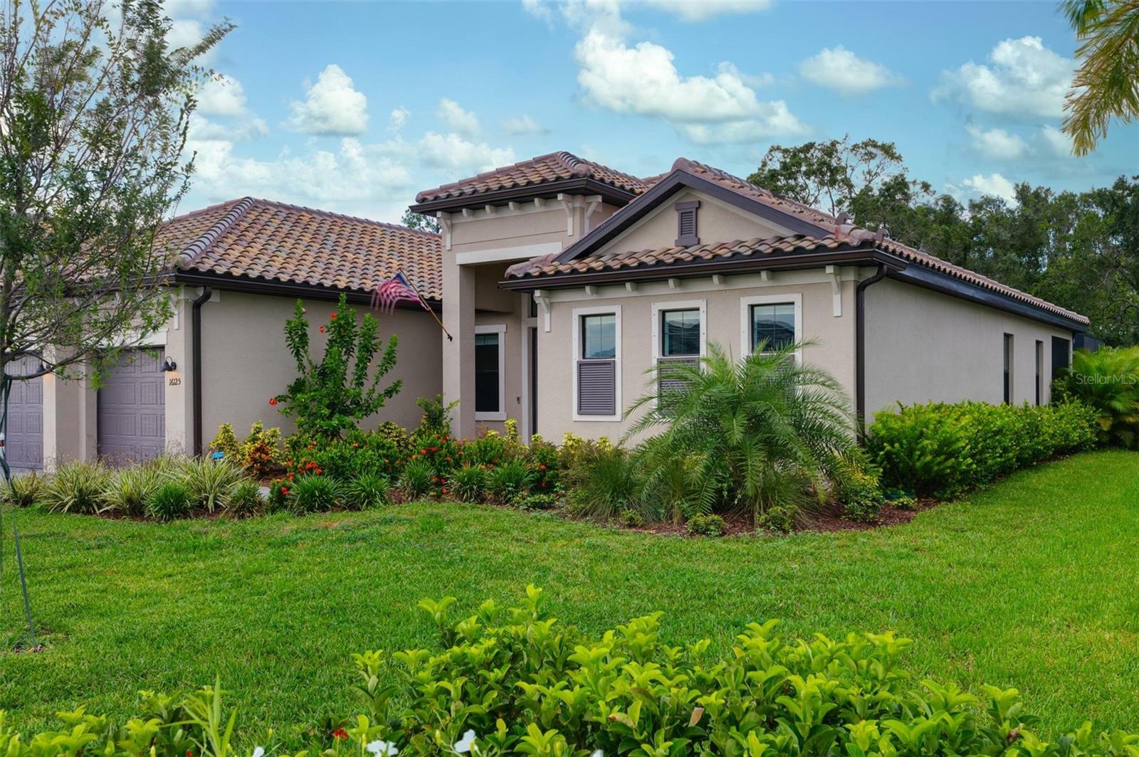 Property Photo: 16125 Tradewind Terrace FL 34211