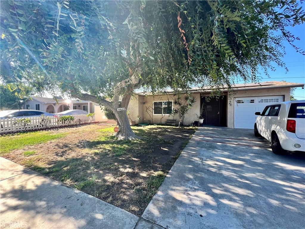 Property Photo:  4529 W Flight Avenue  CA 92704 