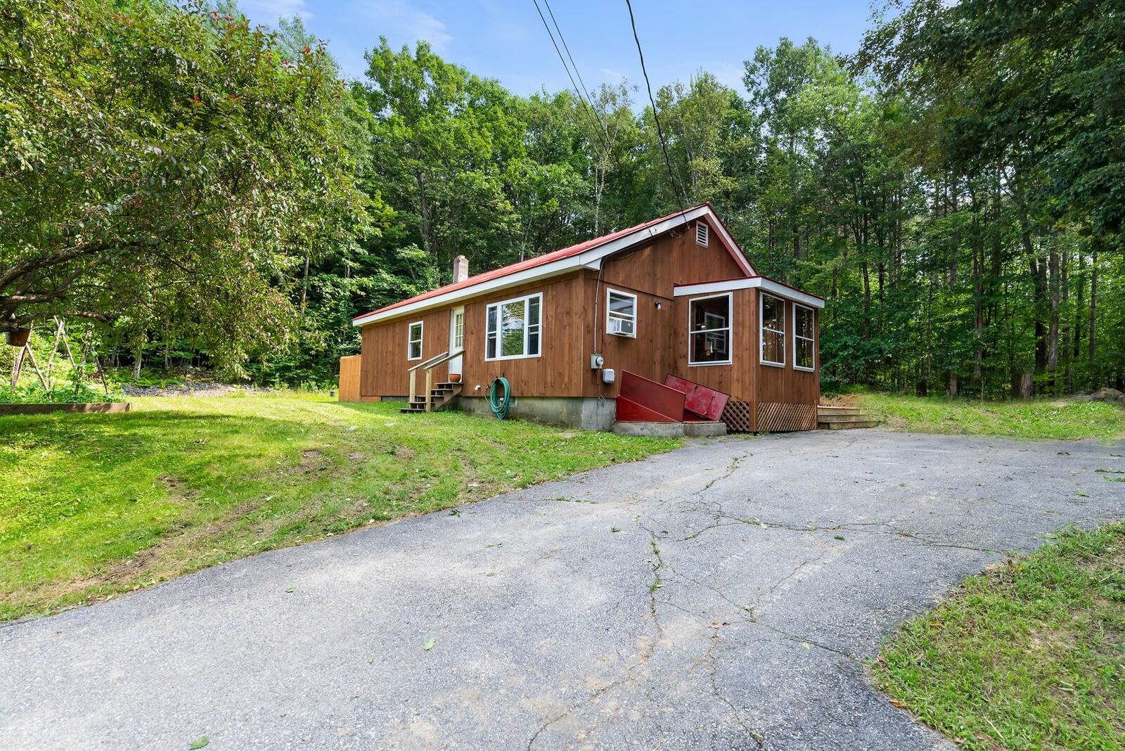 Property Photo: 85 Bradford Road NH 03782