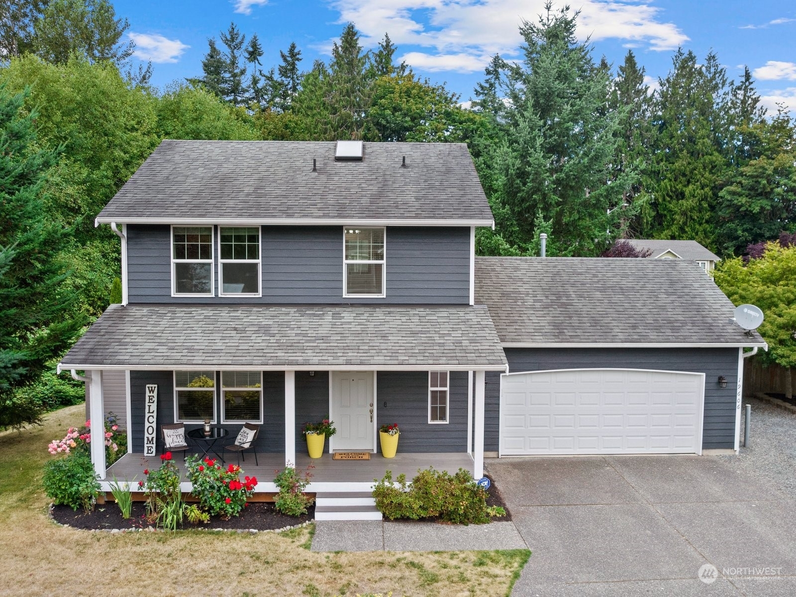 Property Photo:  19606 45th Drive NE  WA 98223 