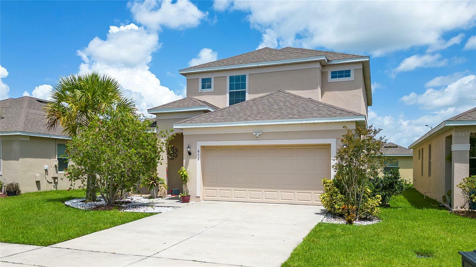 Property Photo:  612 Star Magnolia Drive  FL 34744 