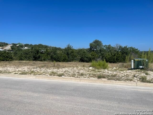 Property Photo: 11223 Kendall Canyon TX 78255