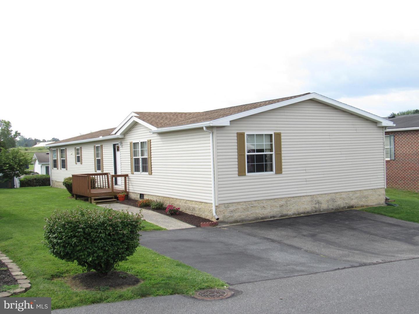 157 Coquina Sands Drive 7  Waynesboro PA 17268 photo