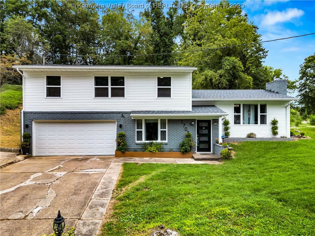 Property Photo:  1705 Smith Road  WV 25314 