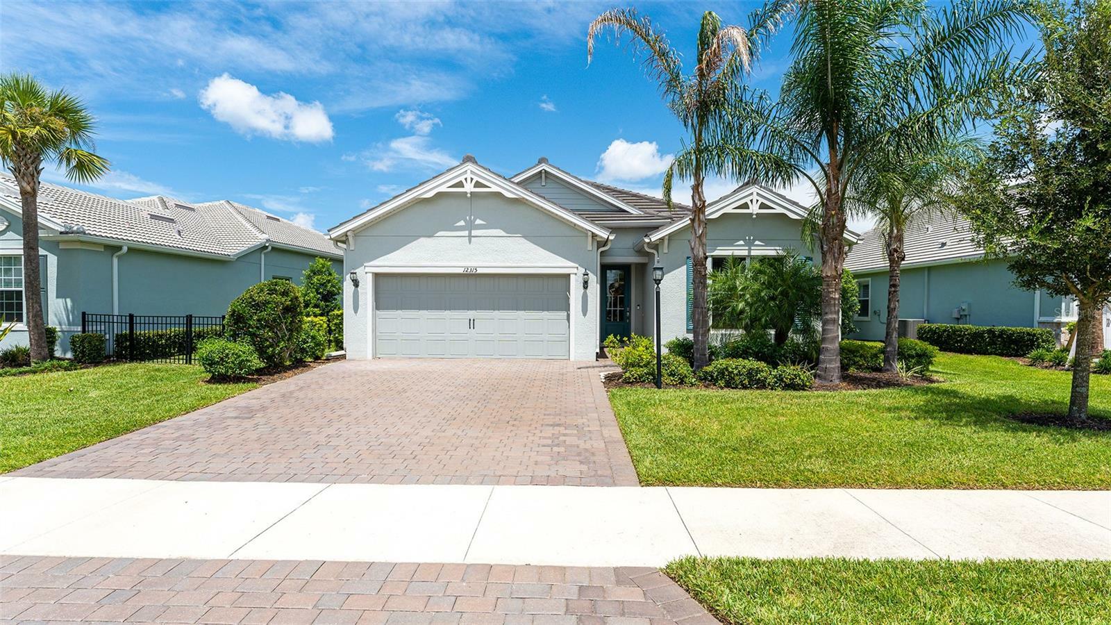 Property Photo:  12315 Blue Hill Trail  FL 34211 