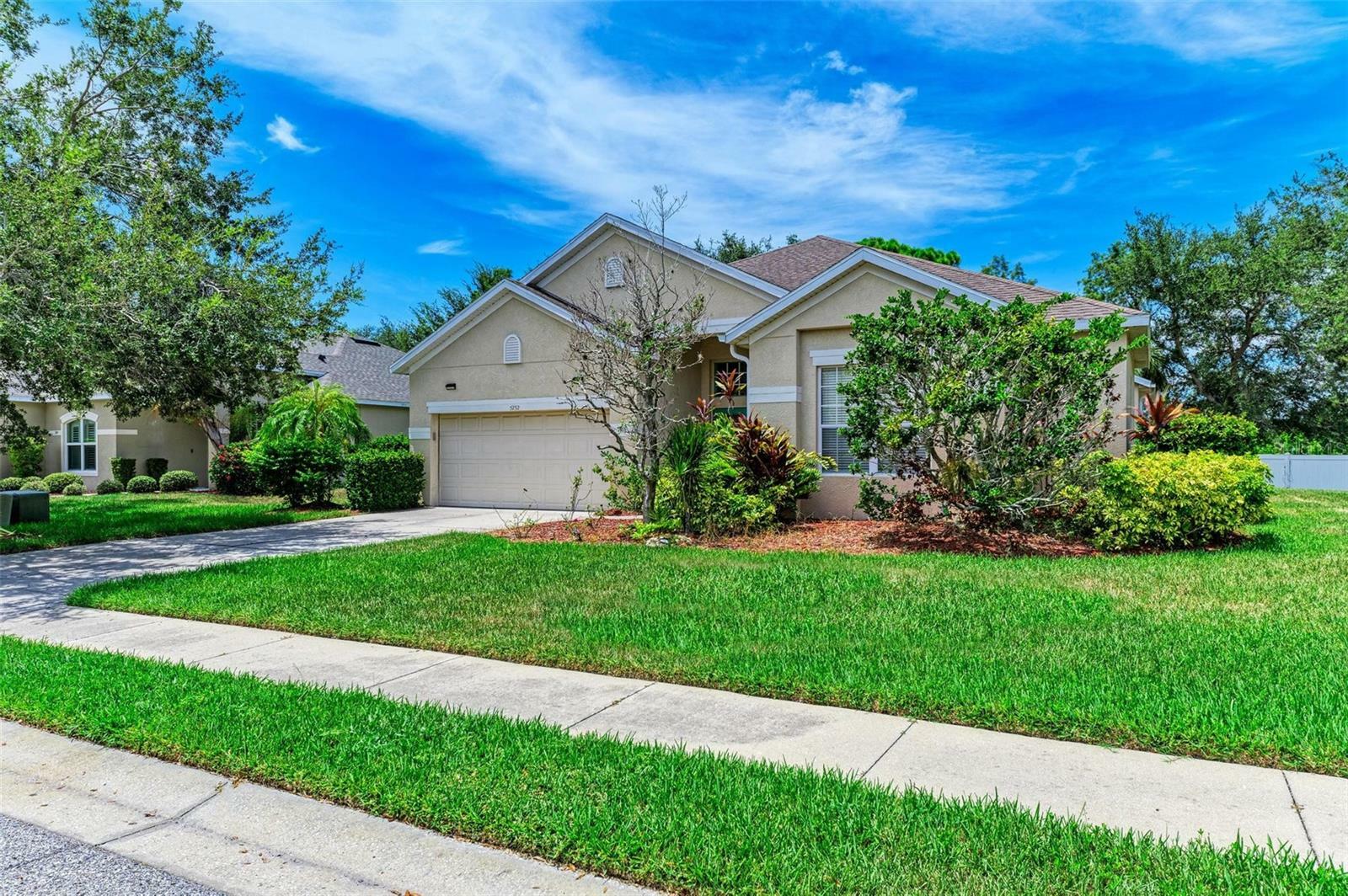 Property Photo: 5752 43rd Court E FL 34203