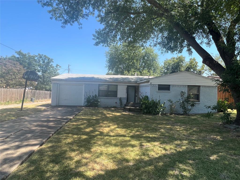 Property Photo: 4630 Harvey Drive TX 75150