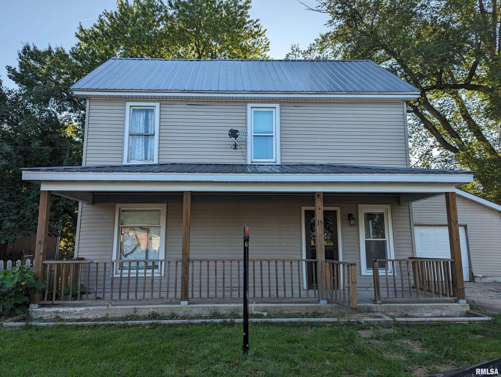 Property Photo:  15 N Main Street  IL 62313 