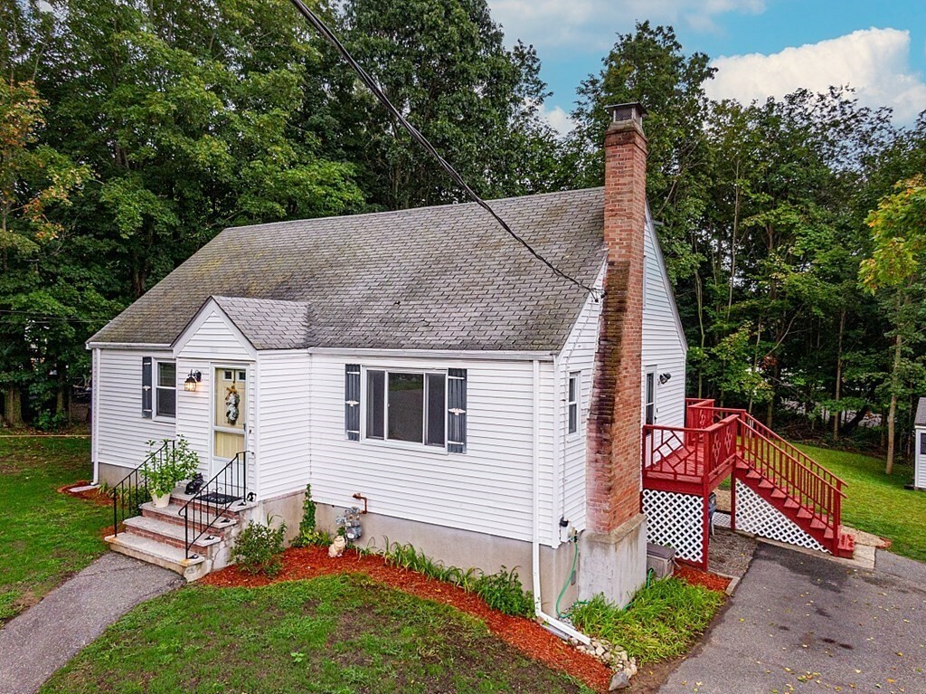 Property Photo: 620 Woburn St MA 01887