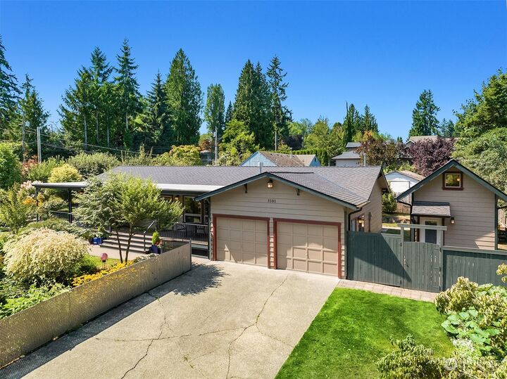 3 bed Brier home for sale 3101 Russet Road, Brier, WA 98036