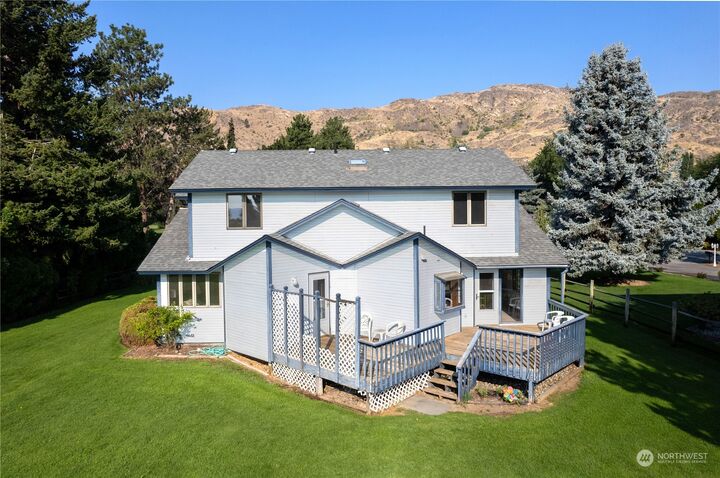 Property Photo: 10 Pogue Road WA 98840