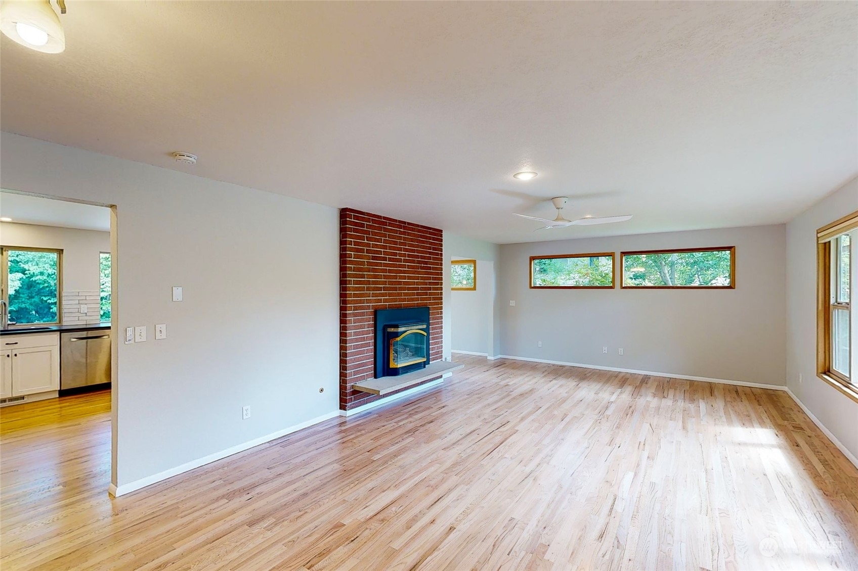 Property Photo:  1815 Hilbrooke Drive  WA 99362 