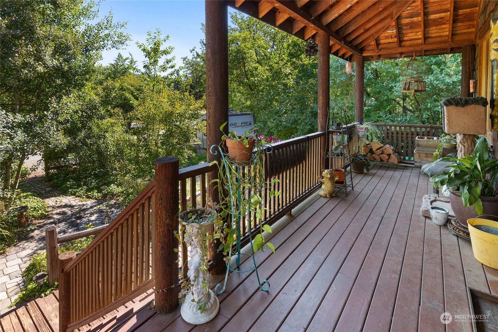 Property Photo: 408 S 2nd Street WA 98941