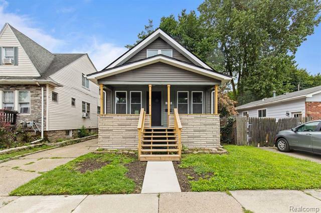 Property Photo:  358 College Street  MI 48220 