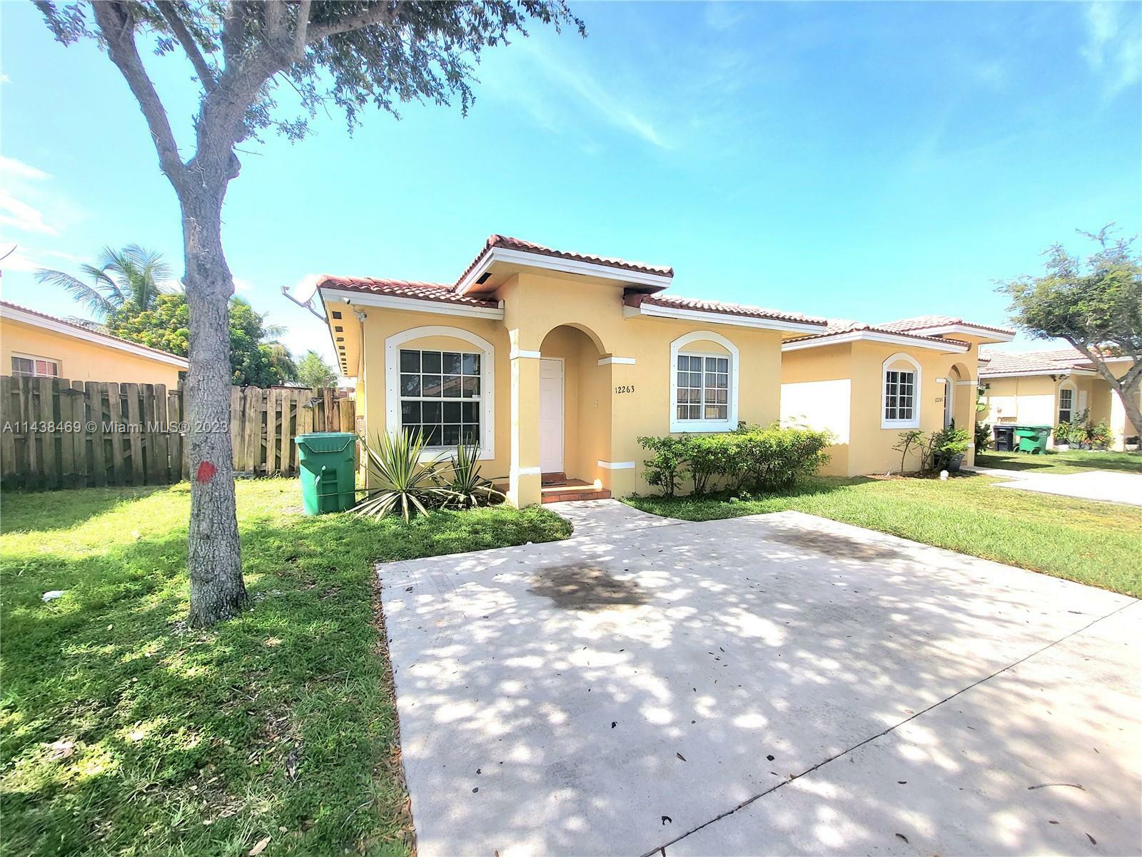 Property Photo:  12263 SW 214th Ln House  FL 33177 