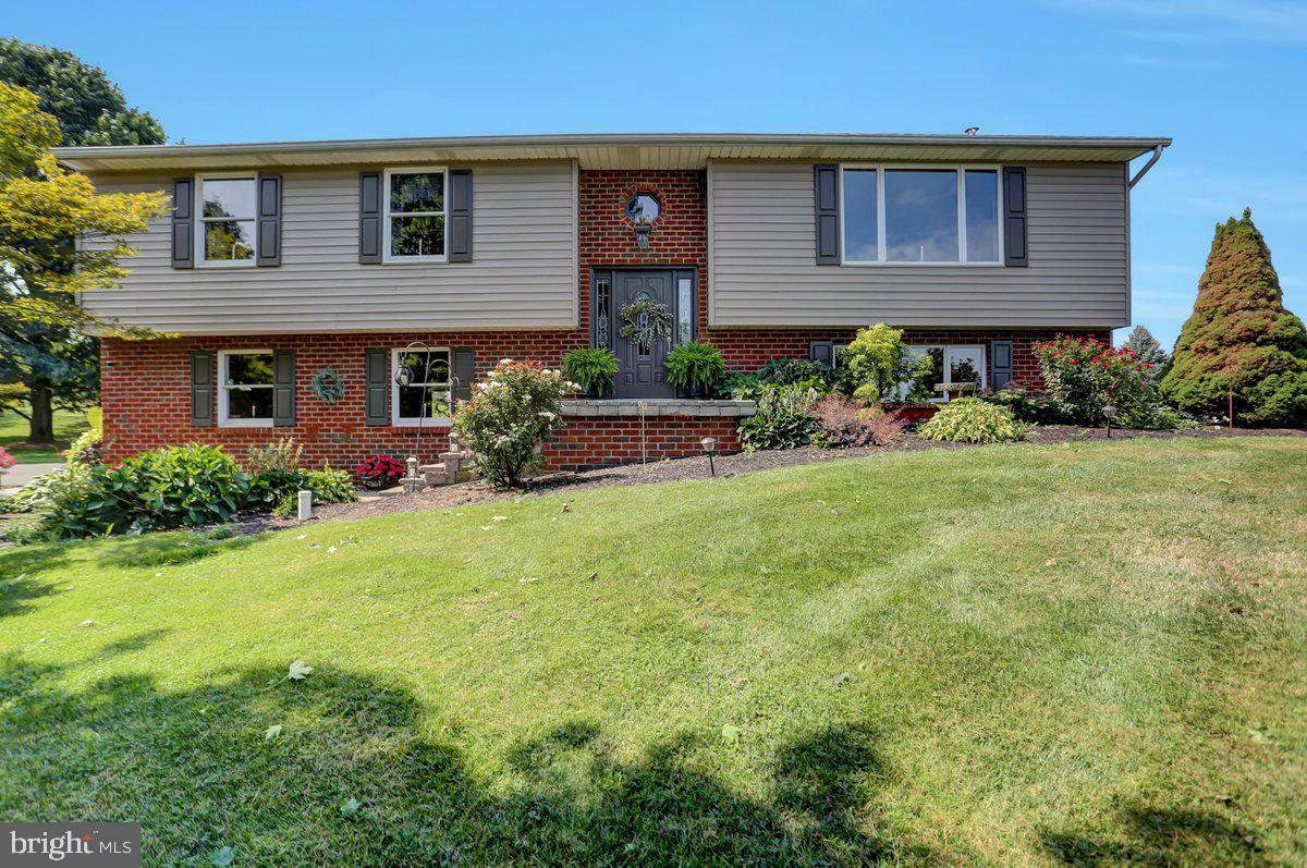 Property Photo:  7405 Olde Scotland Road  PA 17257 