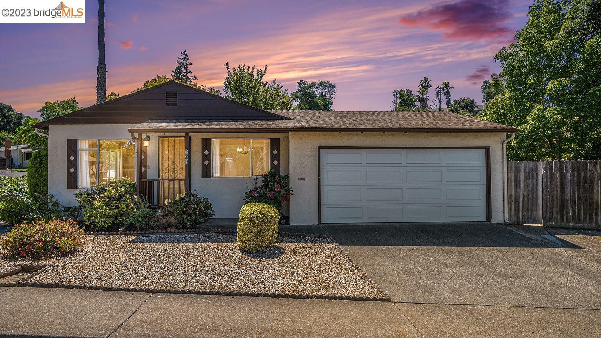 Property Photo: 207 Doyle Dr CA 94591