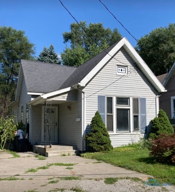 Property Photo: 131 S Detroit Avenue OH 43609