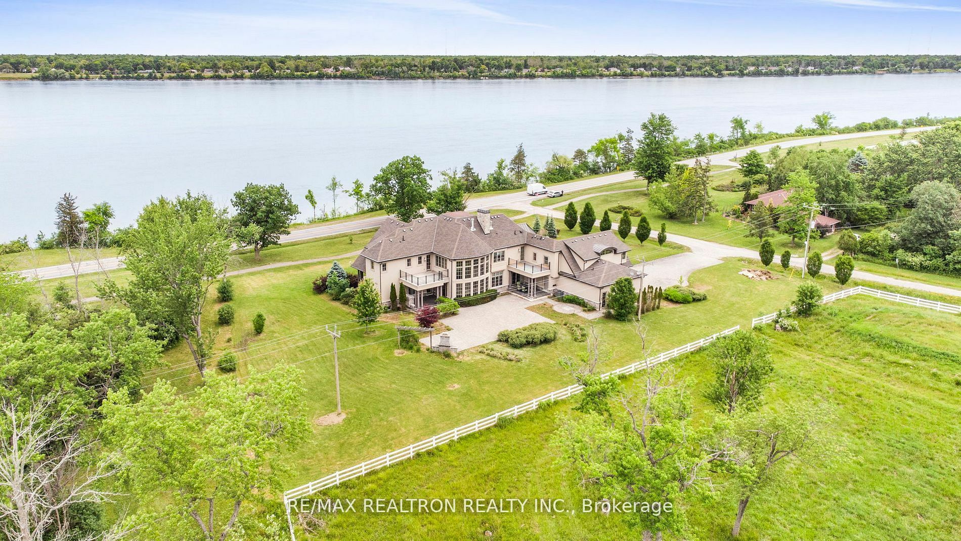 Property Photo: 3629 Niagara Riverparkway N/A ON L2A5M4