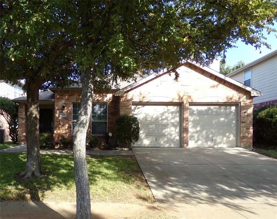 Property Photo:  13220 Ridgepointe  TX 76244 