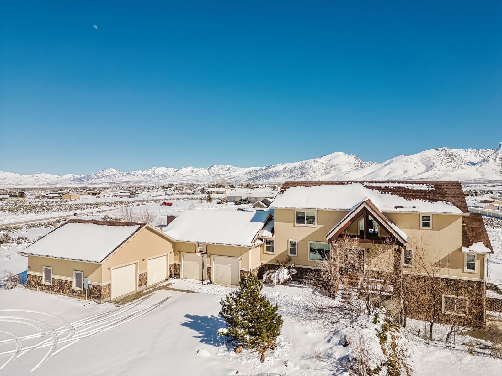 Property Photo:  496 Foxridge Drive  NV 89815 