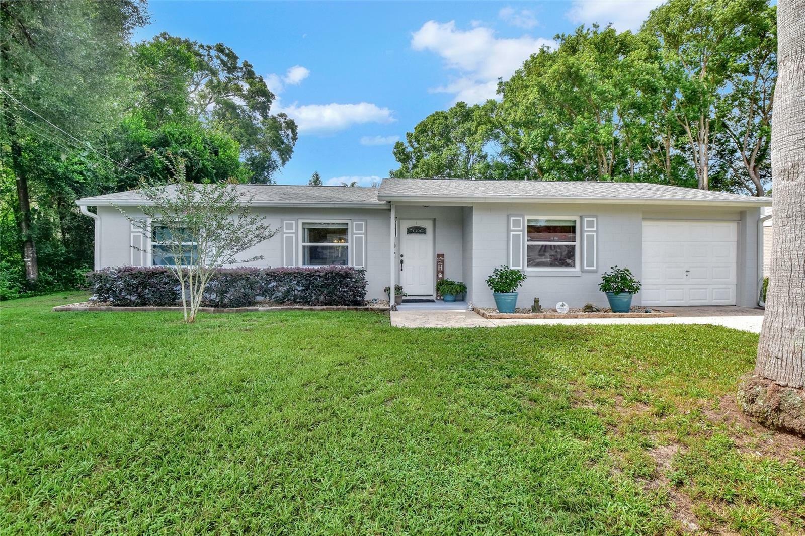 Property Photo:  846 Tangelo Avenue  FL 32763 