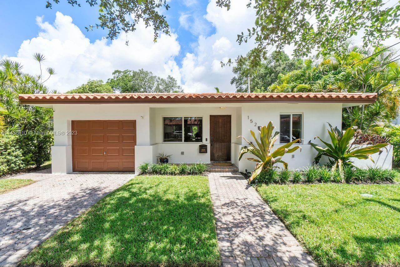 Property Photo:  1525 Venetia Ave  FL 33134 