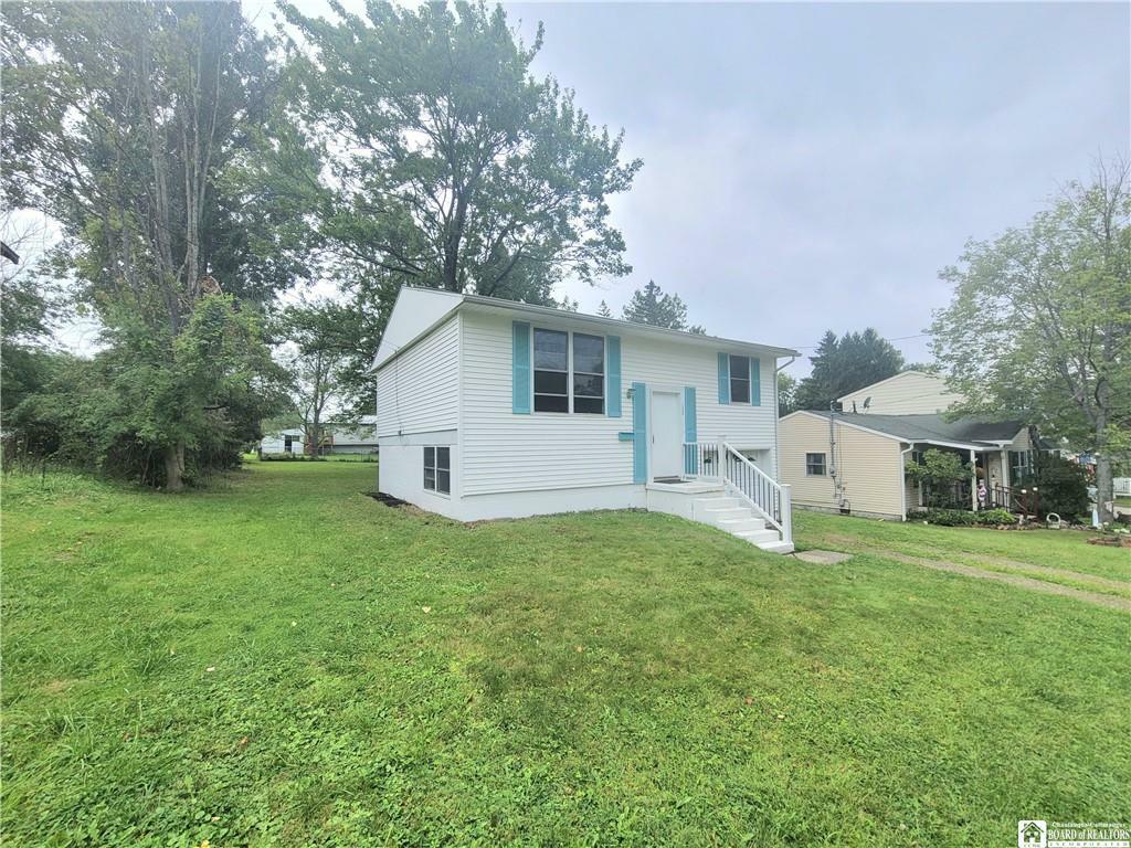 Property Photo: 208 English Street NY 14701