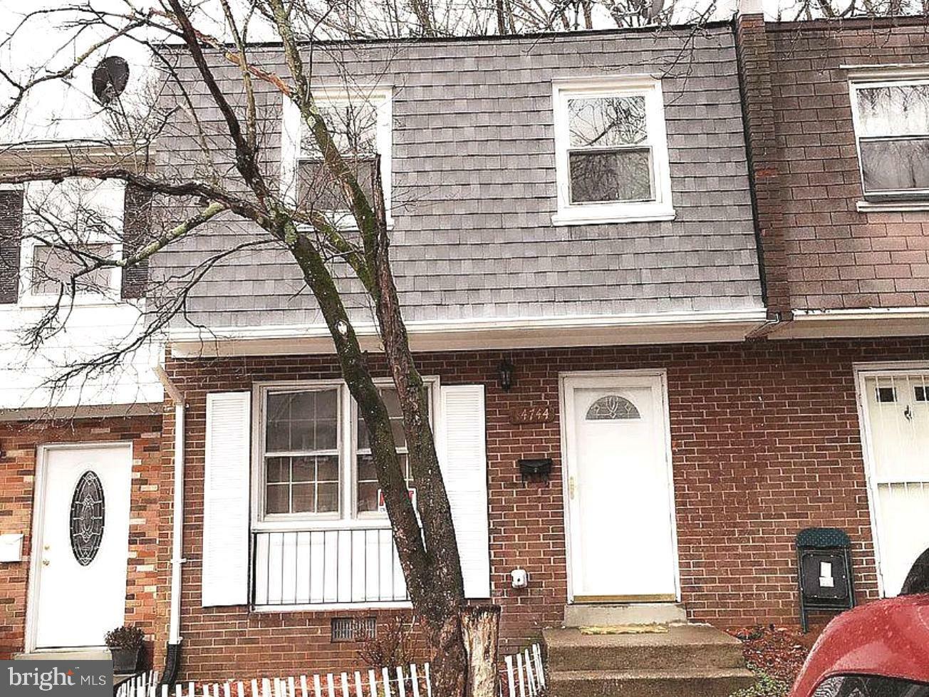 Property Photo:  14744 Barksdale Street  VA 22193 