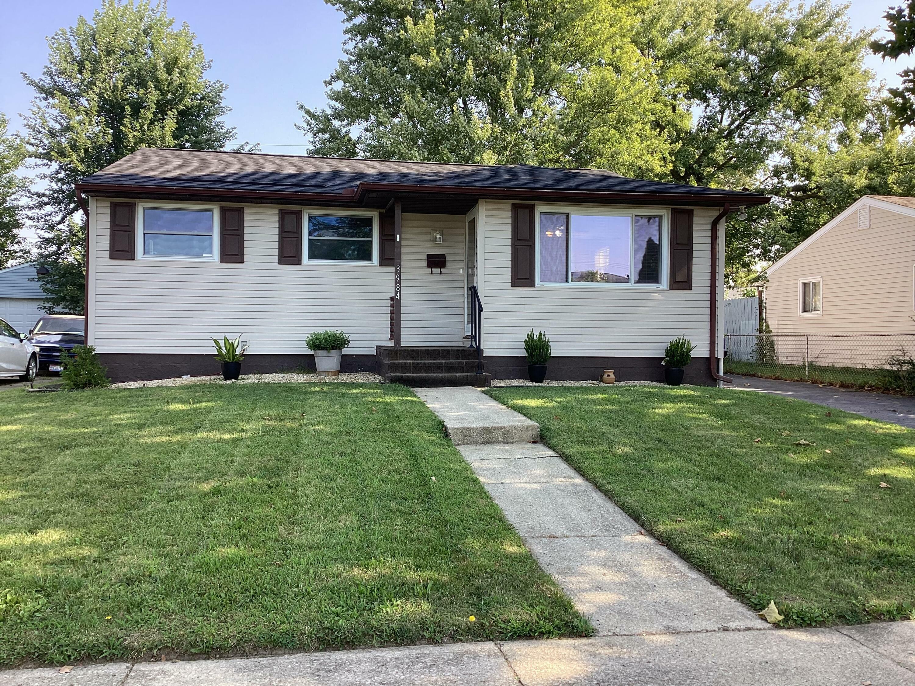 3984 Lynward Road  Columbus OH 43228 photo