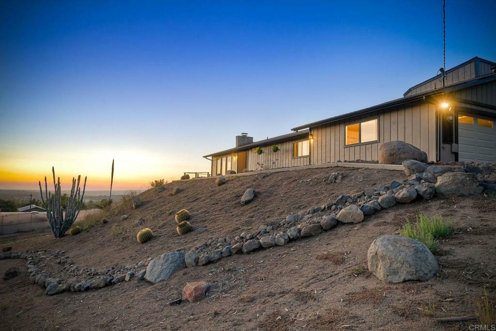 Property Photo: 2342 Edgehill Rd CA 92084
