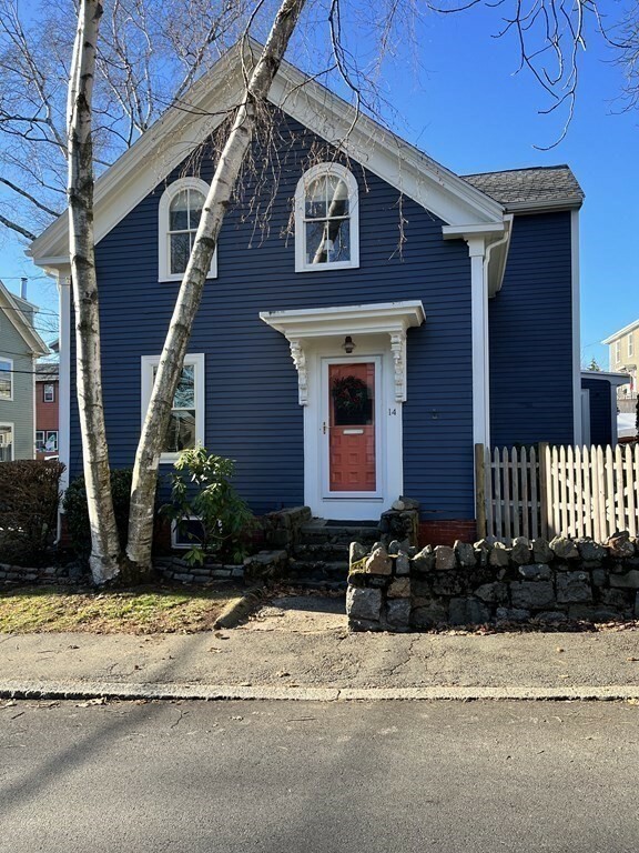 Property Photo:  14 Cowell St  MA 01945 