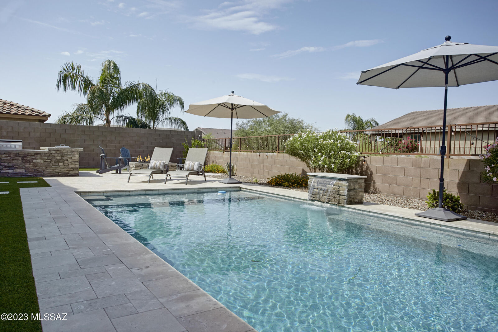 Property Photo:  11011 N Gemma Avenue  AZ 85742 