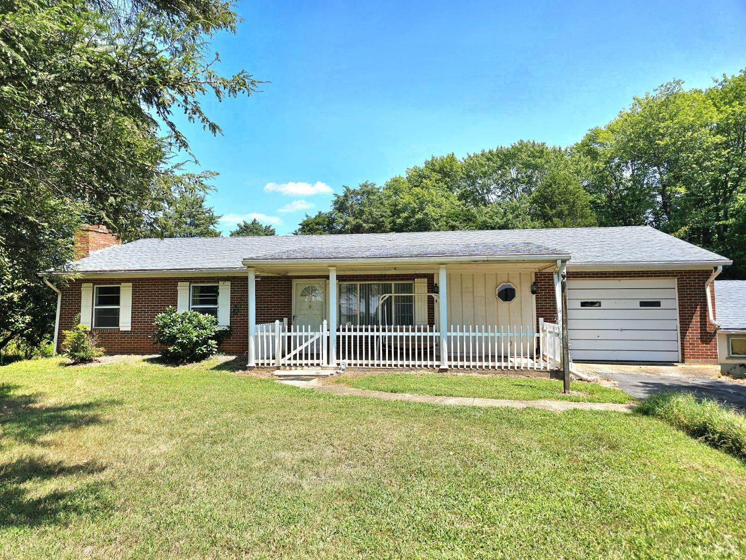 Property Photo: 260 Red Oak Road VA 24112