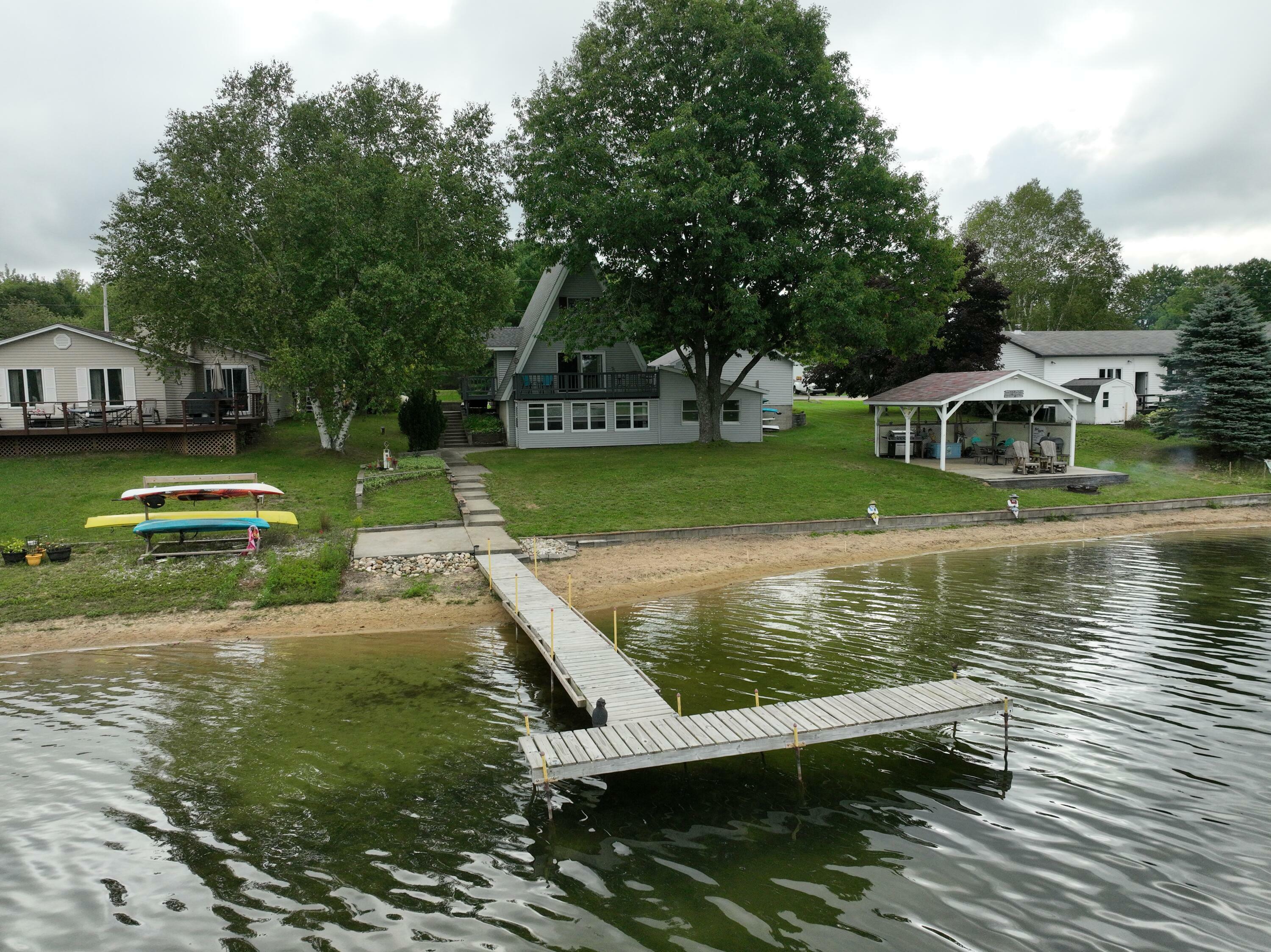 Property Photo:  332 Gitchegumee Drive  MI 49620 